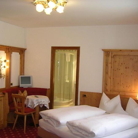 Hotel Garni Royal Арабба Экстерьер фото
